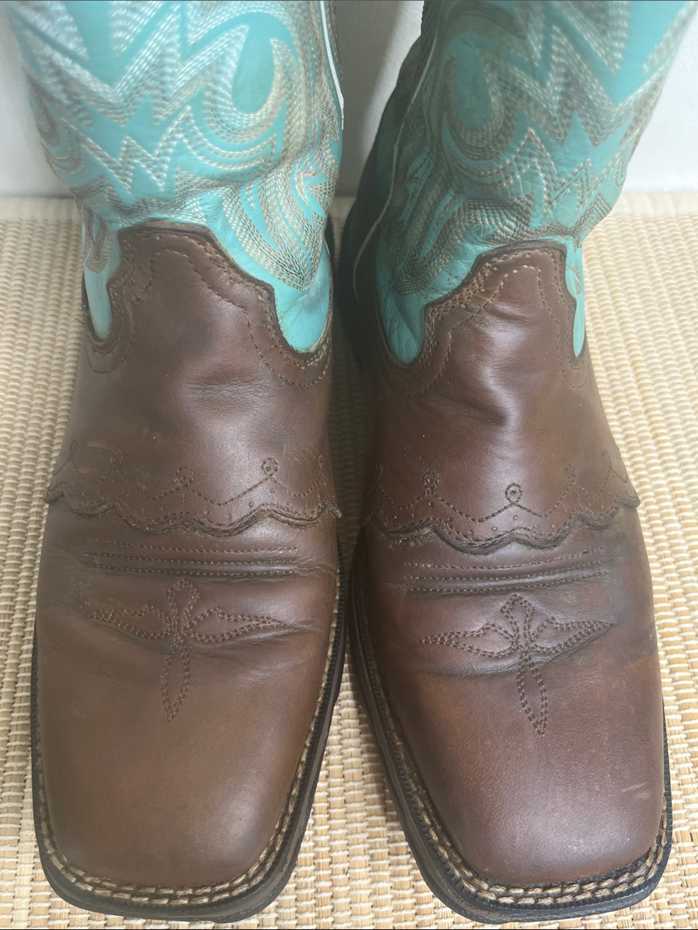 Durango Lady Rebel Western Boots Size 8.5 Brown and Turquoise Leather